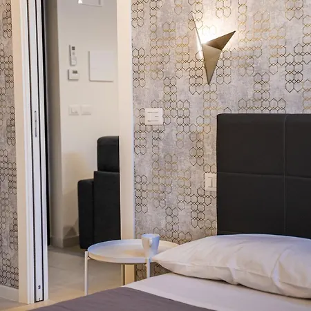 Apartment Mate' - Free Wifi & Air Conditional - Molfetta, Puglia, Italy *