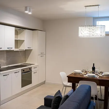 Mate' - Free Wifi & Air Conditional - Molfetta, Puglia, Italy Apartment