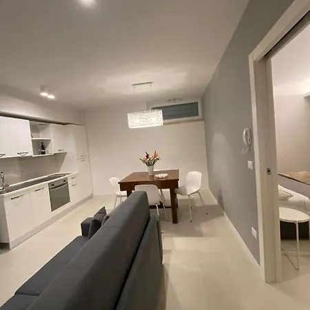 Mate' - Free Wifi & Air Conditional - Molfetta, Puglia, Italy Apartment *